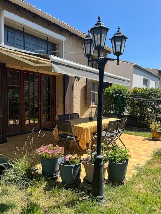 נים Maison Familiale Idealement Situee Avec Tout Le Confort מראה חיצוני תמונה